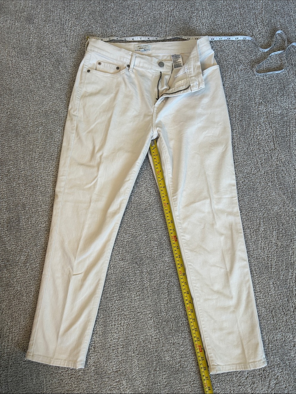 Banana Republic Off-White Girlfriend Jeans 29/8